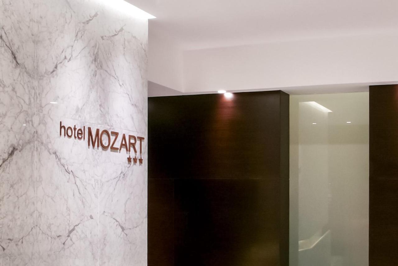 Hotel Mozart Valladolid Eksteriør bilde