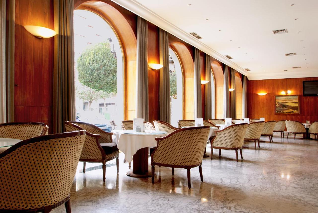 Hotel Mozart Valladolid Eksteriør bilde
