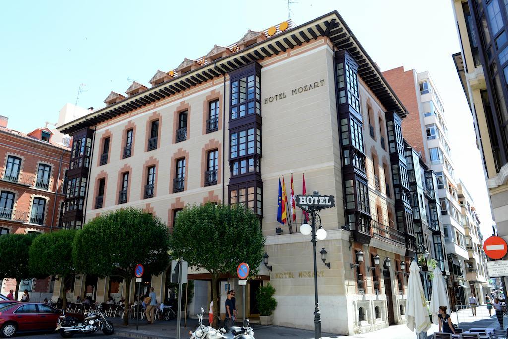 Hotel Mozart Valladolid Eksteriør bilde