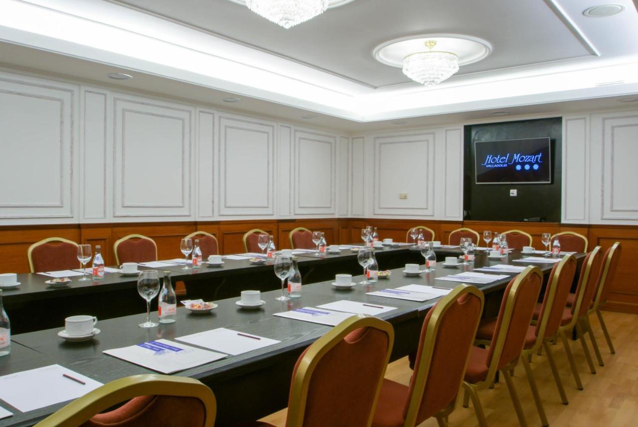 Hotel Mozart Valladolid Eksteriør bilde