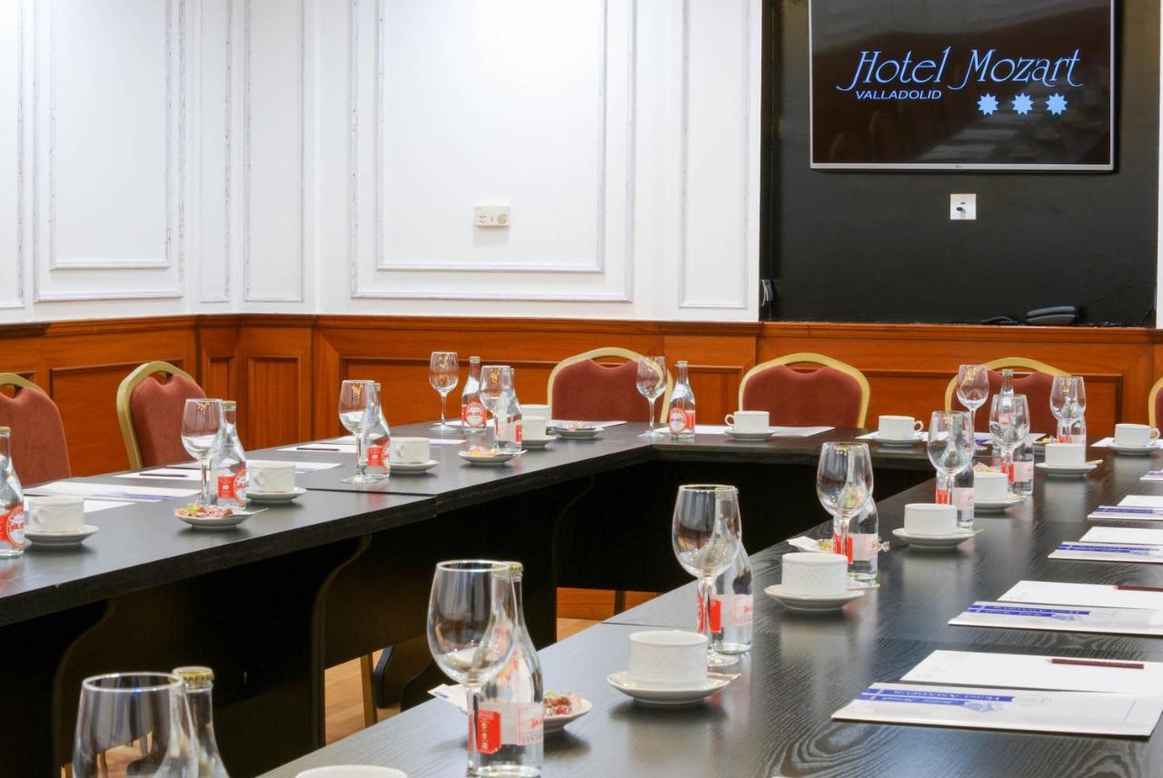Hotel Mozart Valladolid Eksteriør bilde